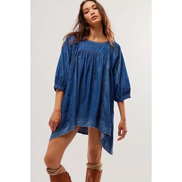 FREE PEOPLE Memories Of You Denim Tunic Top Size Medium NWT - Picture 1 of 9
